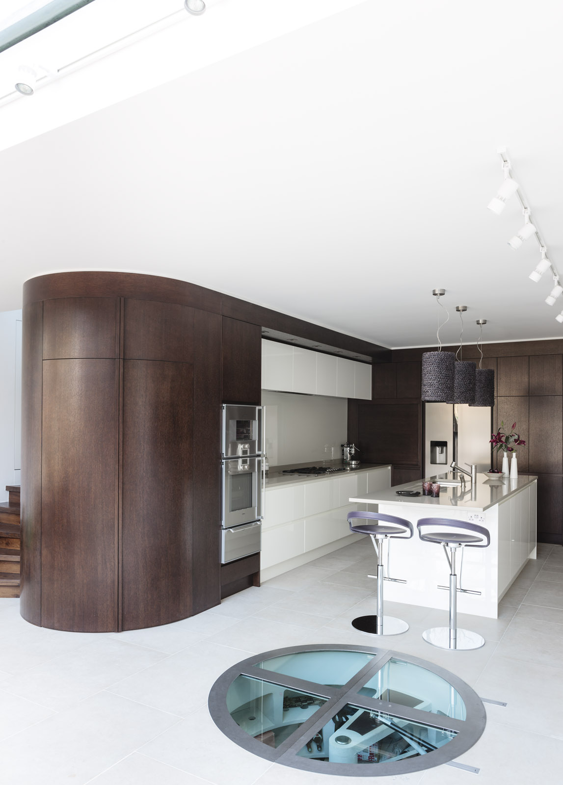 Интерьеры комнат в цветах венге