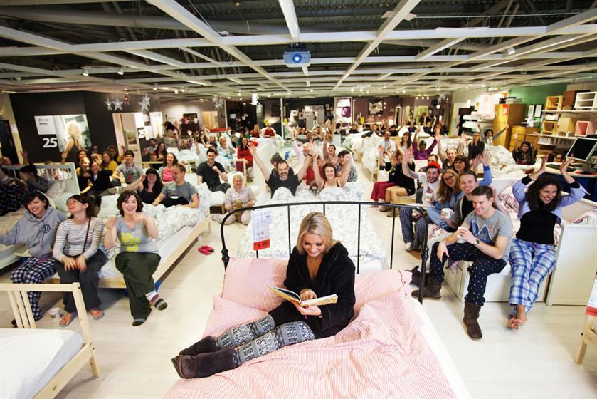 Ночная охота в магазине ИКЕА