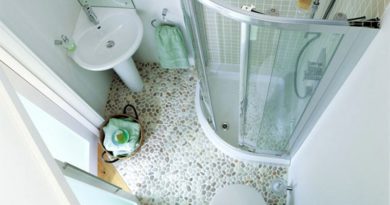 Маленькая ванная комната. Дизайн с душевой кабиной