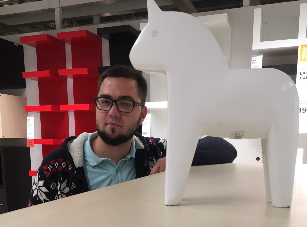 Фигурка из дерева