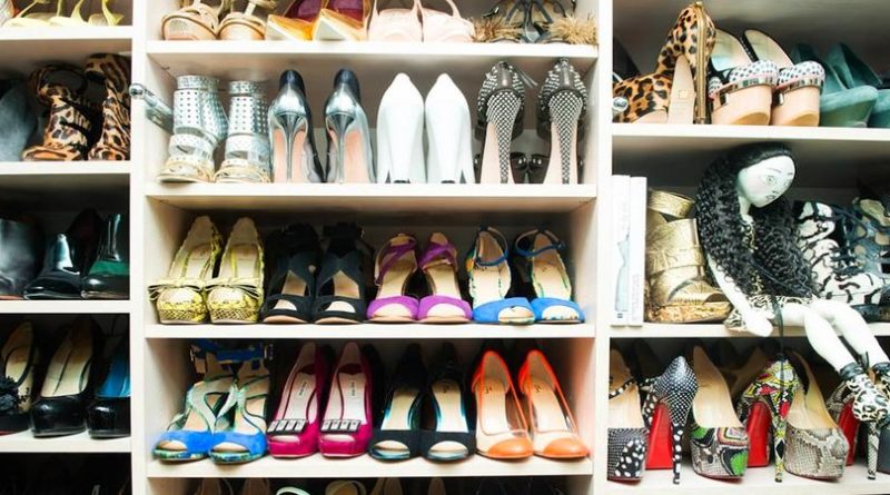 Маленькое женское счастье: практичная гардеробная для обуви из ИКЕА
