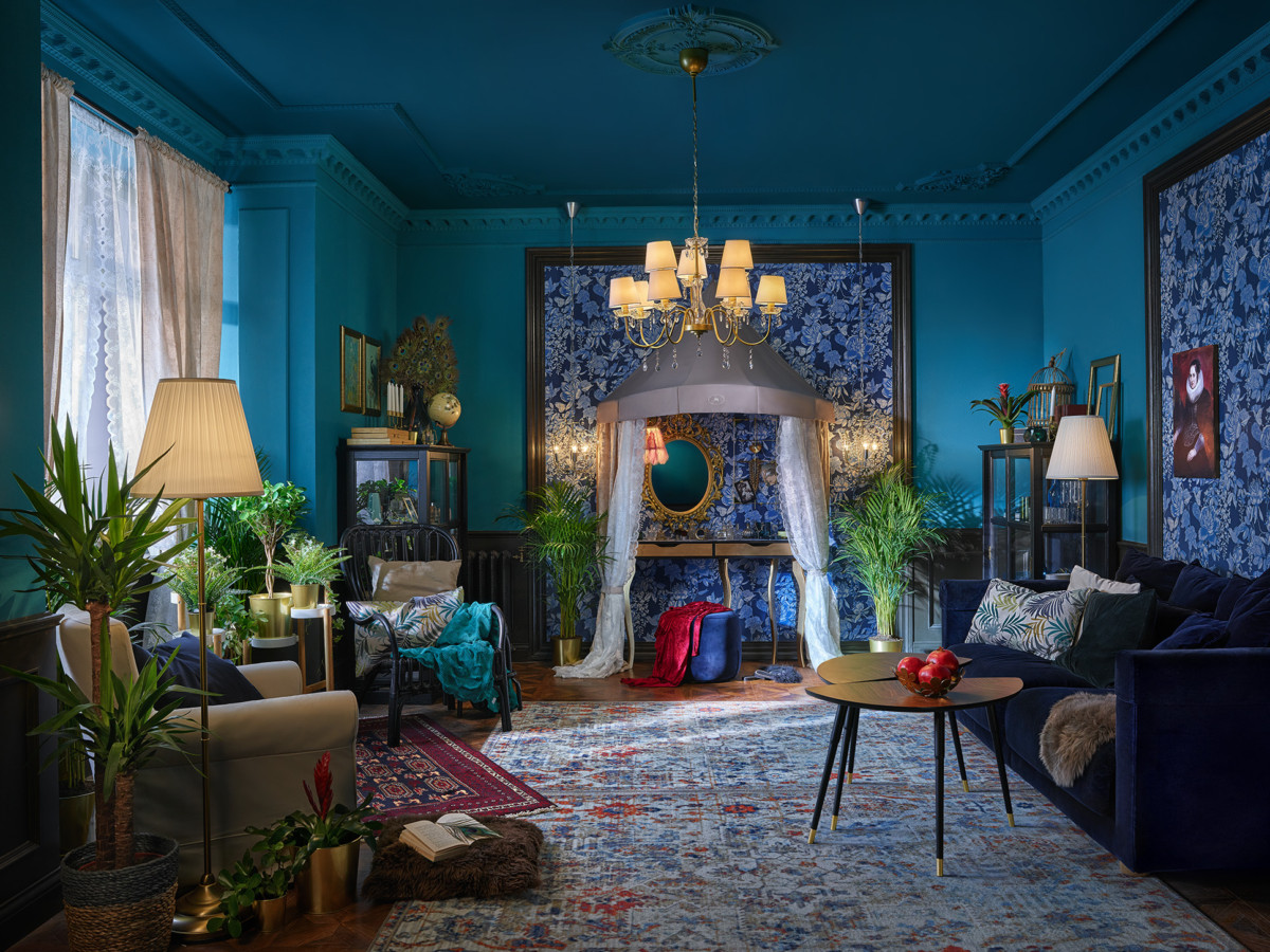 Живые книги ИКЕА "Человеческая комедия"