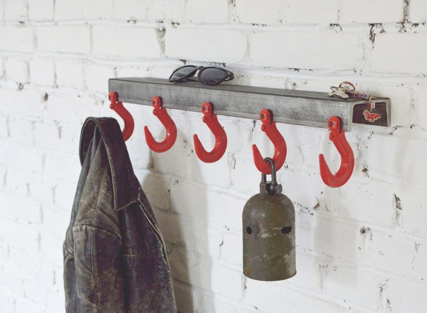 Дизайнерские идеи для полки в прихожую