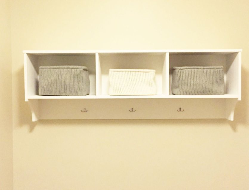 Дизайнерские идеи для полки в прихожую