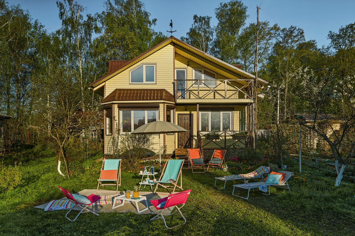 Пора отдыхать: ИКЕА оборудовала зоны отдыха на дачных участках