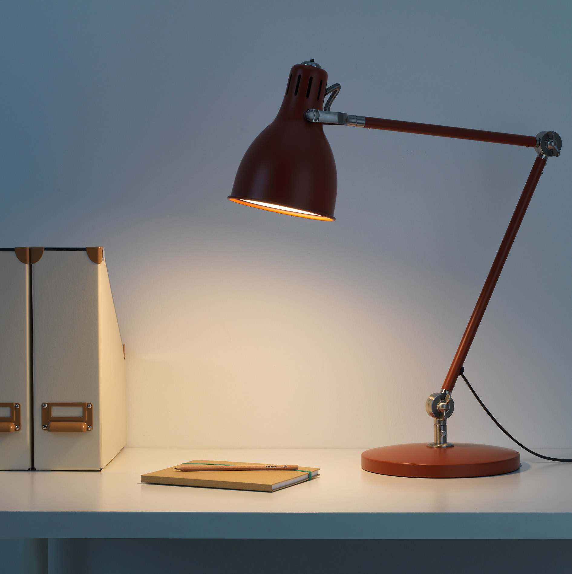 На фото: Коробки КВАРНВИК