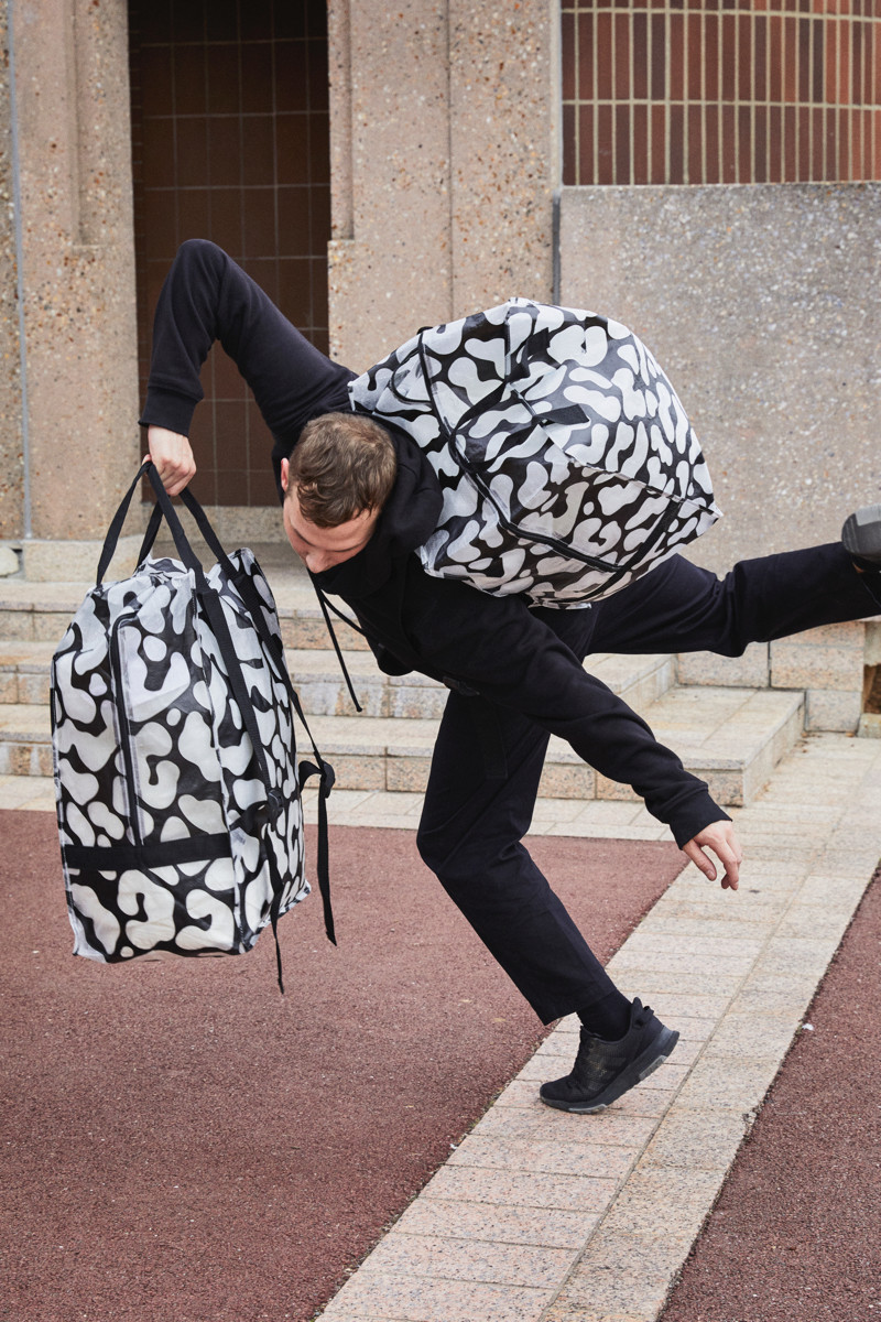 Новая коллекцию вещей ИКЕА ОМБЮТЕ для более комфортного и стильного переезда