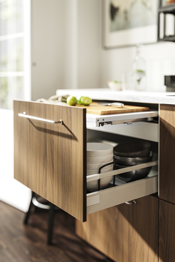 Malenkaia-kukhnia-s-bolshimi-vozmozhnostiami_10