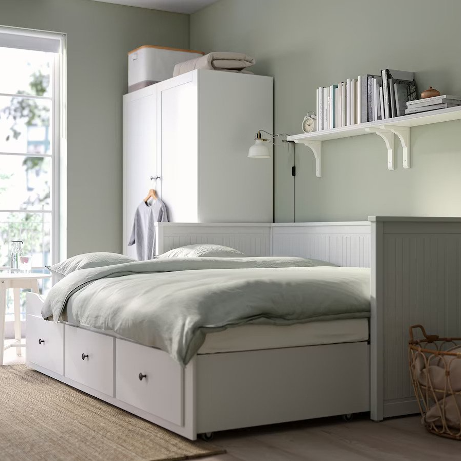 Kushetka-IKEA-HEMNES