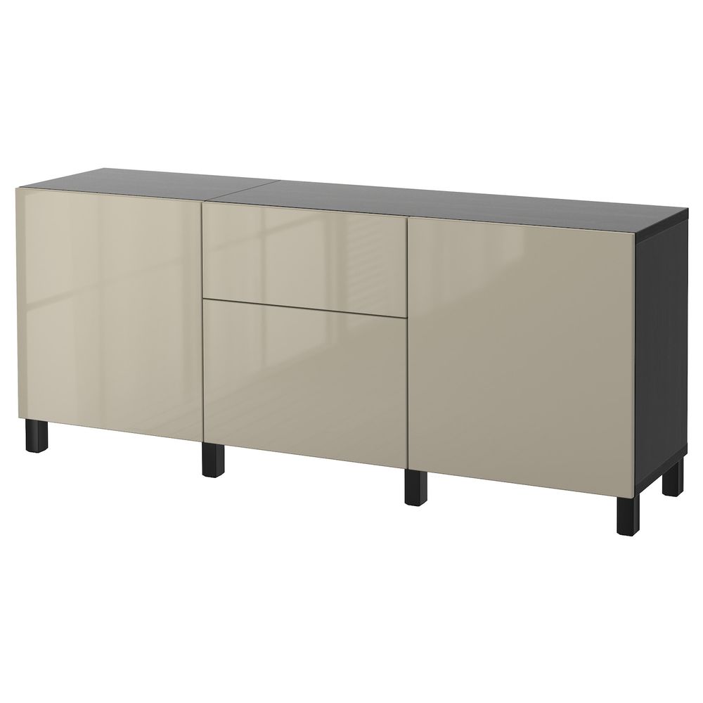 IKEA, вид спереди