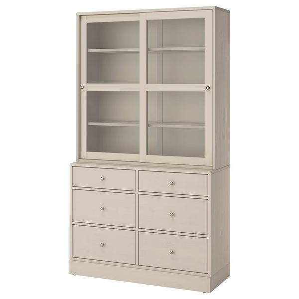 IKEA, вид спереди