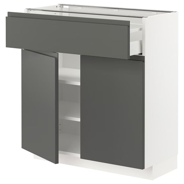 IKEA, вид спереди