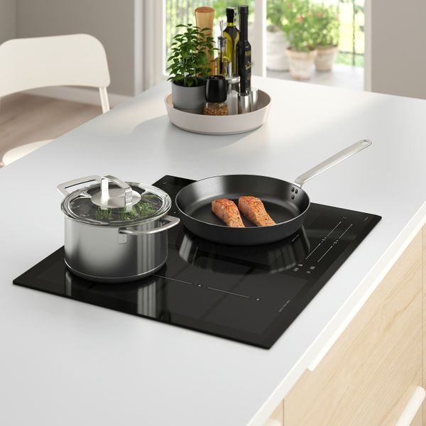 Индукционная варочная панель, ИКЕА 700 черный 59 см IKEA HÖGKLASSIG ХОГКЛАССИГ 804.678.29 - фото 2