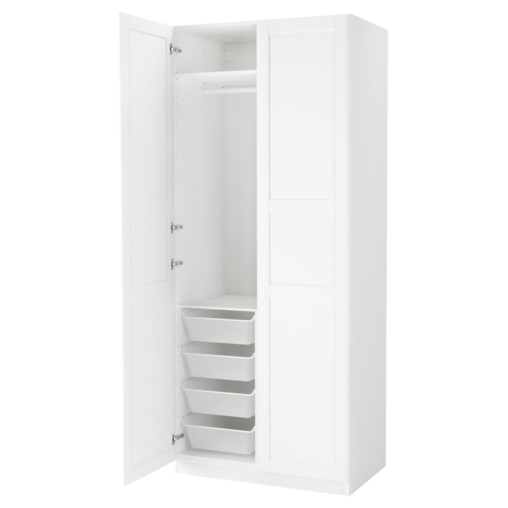 IKEA, вид спереди