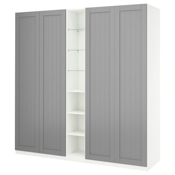 IKEA, вид спереди