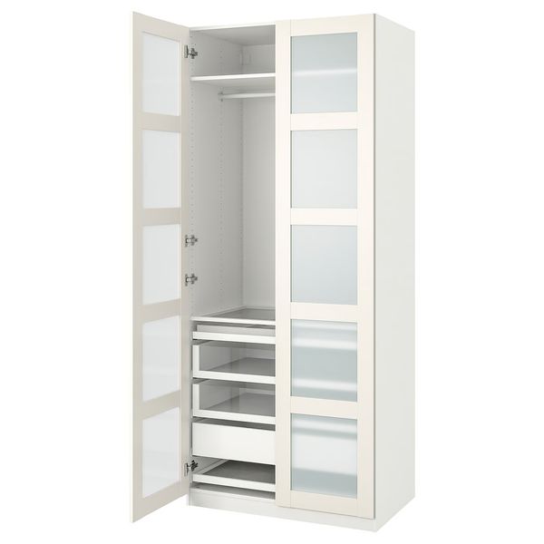 IKEA, вид спереди