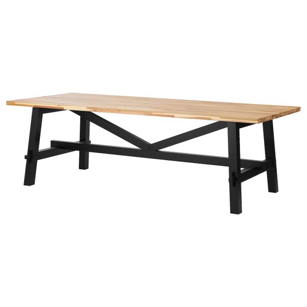 IKEA, вид спереди