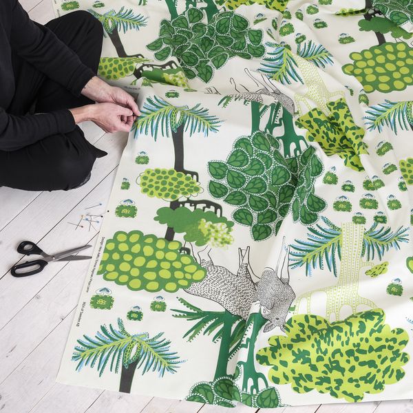 Отрез ткани, лесной орнамент, белый зеленый, 150x300 см IKEA ÄLGÖRT 906.081.50 - фото 2