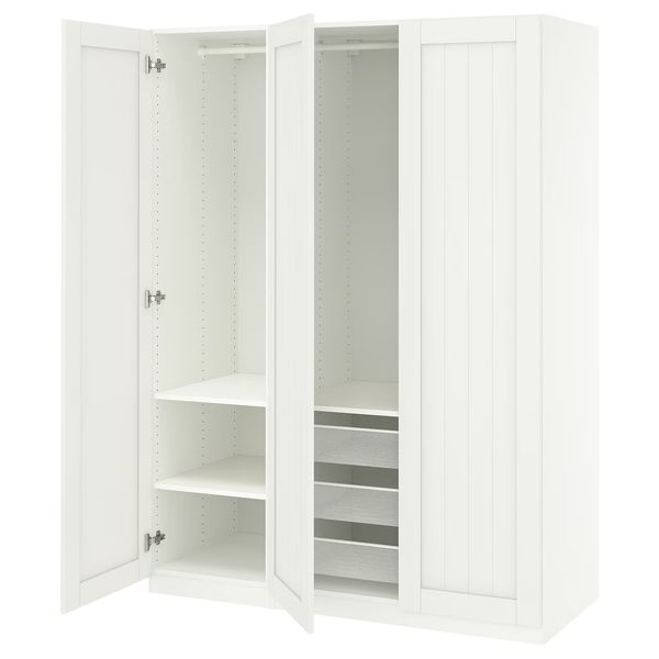 IKEA, вид спереди