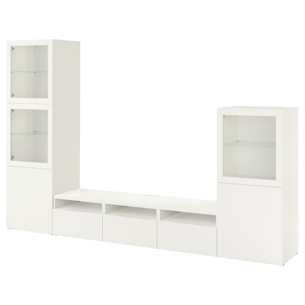 IKEA, вид спереди
