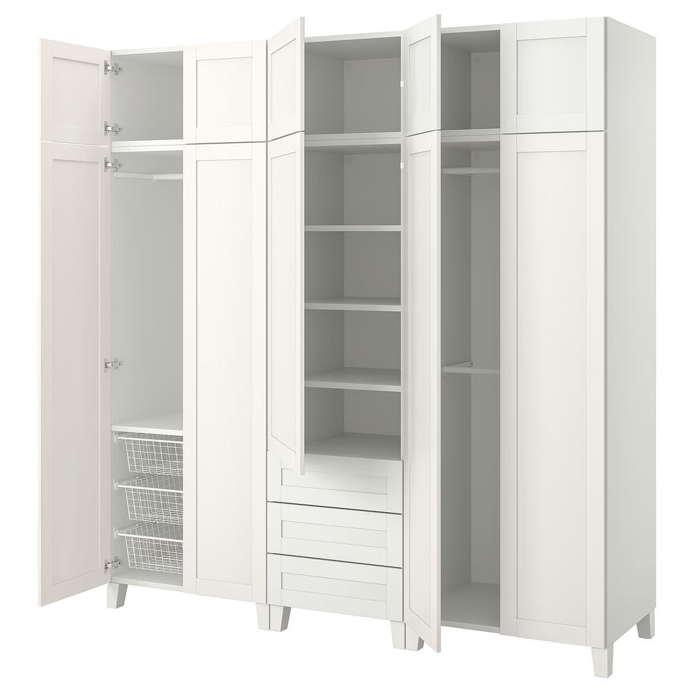 IKEA, вид спереди