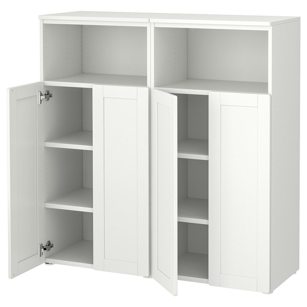 IKEA, вид спереди