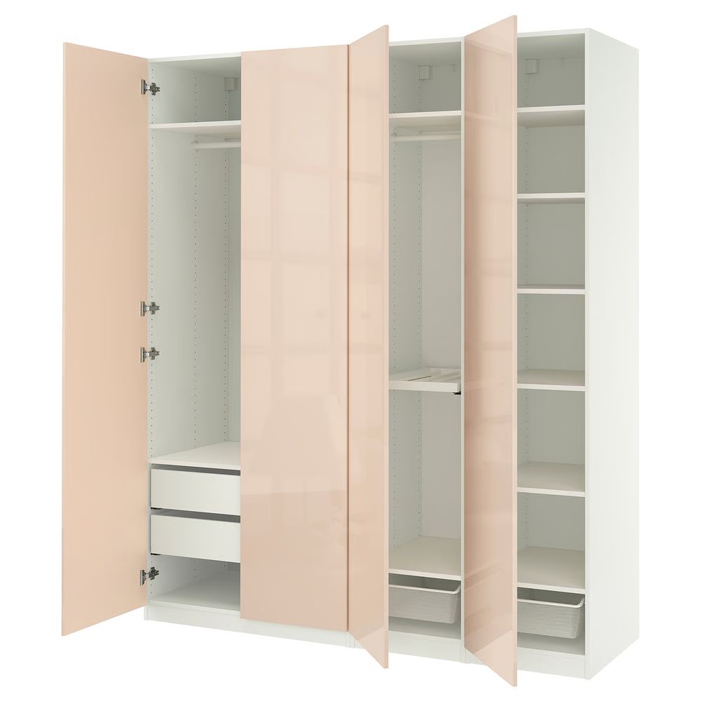 IKEA, вид спереди