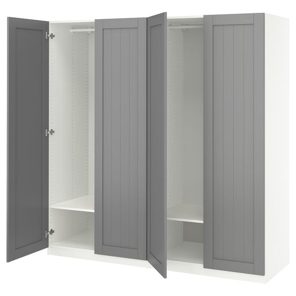 IKEA, вид спереди