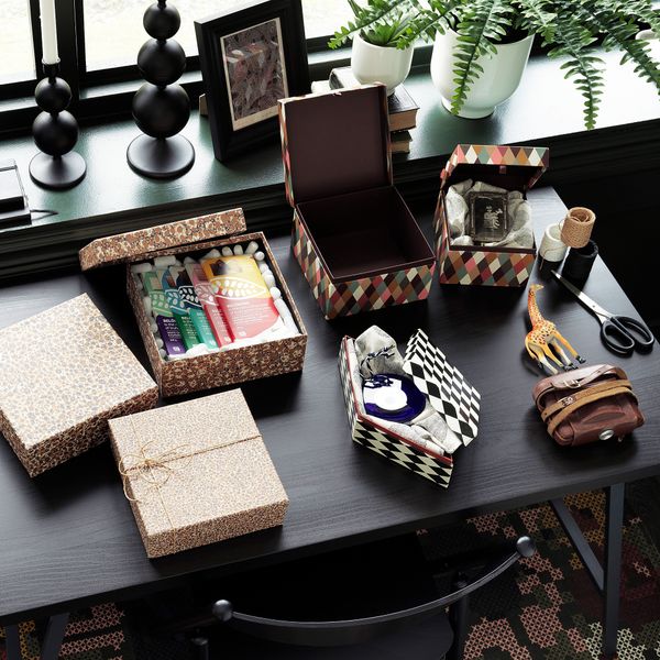 Коробка с крышкой, ромбовидный орнамент черный-белый 28x14x8 см IKEA DEKORERA ДЕКОРЕРА 204.823.90 - схема-чертеж с размерами