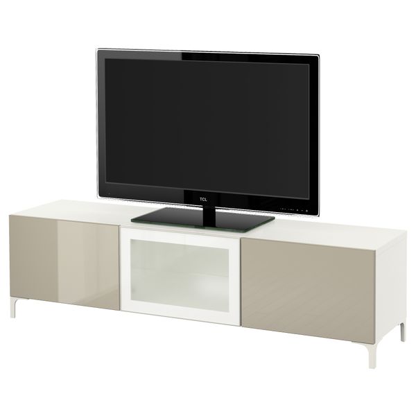 IKEA, вид спереди