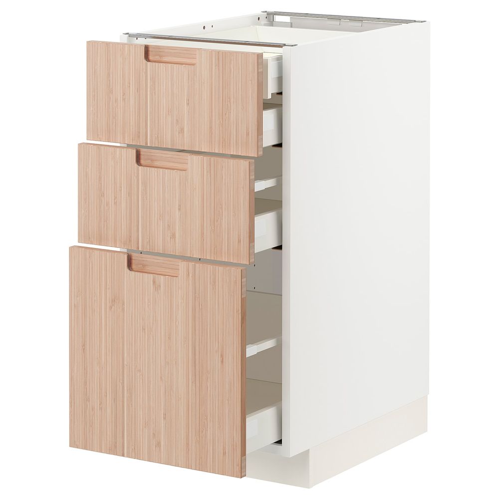 IKEA, вид спереди