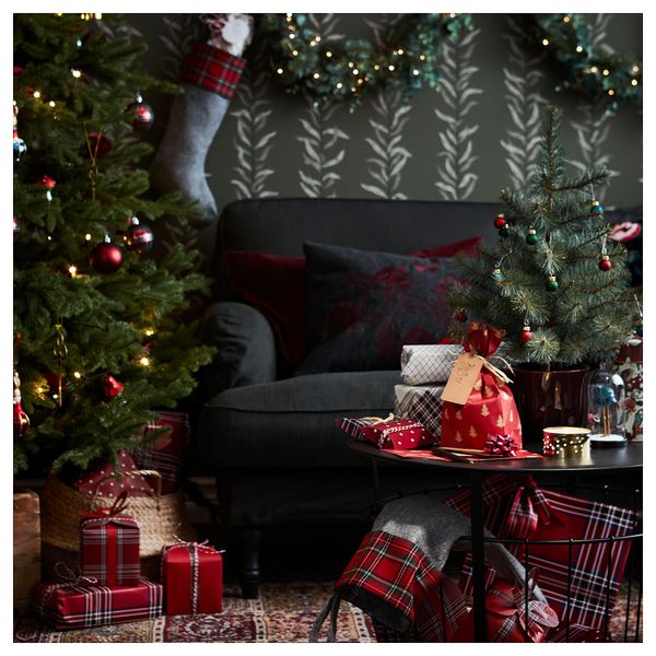 Рулон оберточной бумаги ВИНТЕР 2018, с рисунком, красный (3x0.7 м 3 шт) - фото 4