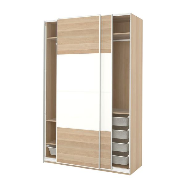 IKEA, вид спереди
