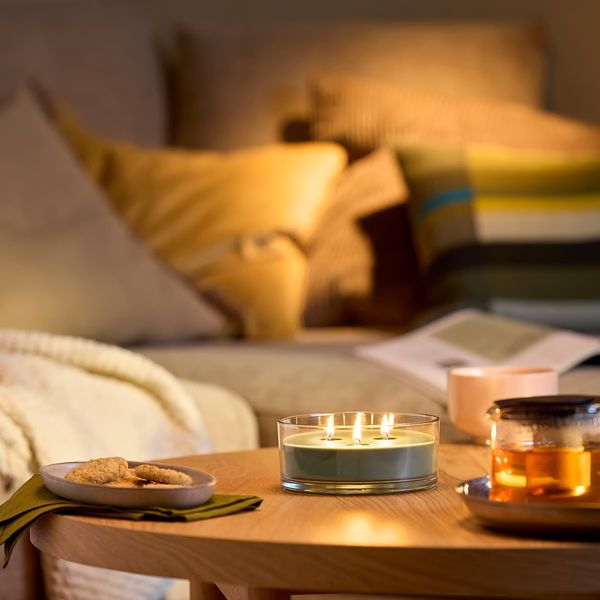 LOTSFÅGEL ЛОТСФОГЕЛЬ Ароматич свеча в стакане, 3 фитиля - фото 2