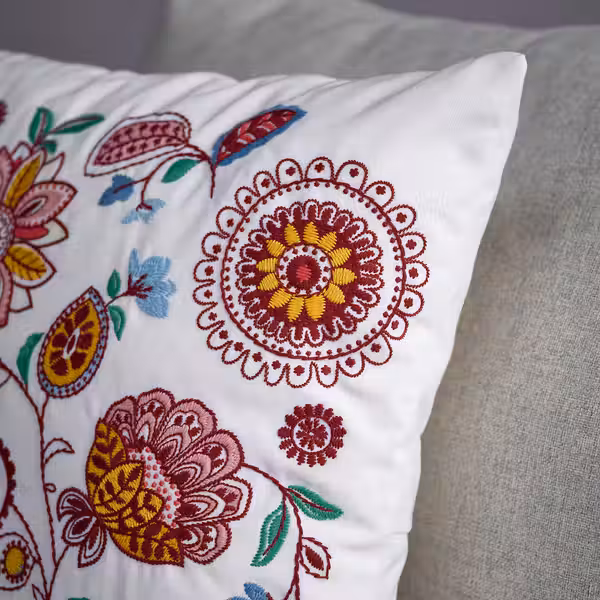 FJÄLLFRYLE ФЬЕЛЛФРЮЛЕ Подушка - белый разноцветный/ришелье 50x58 см - фото 4