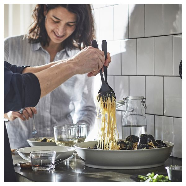 Сервировочная миска, светлый серо-бежевый, 34 см IKEA SANDSKÄDDA 805.594.52 - фото 6