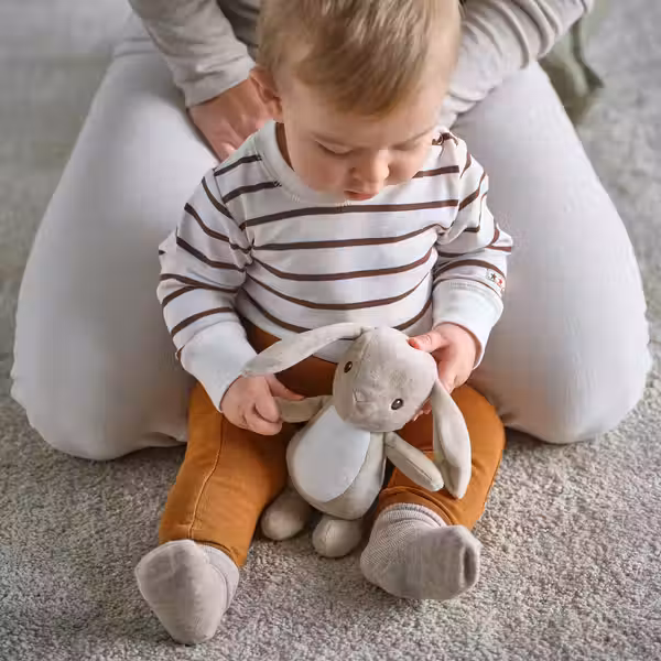 DVÄRGHARE ДВЭРГХАРЕ Мягкая игрушка - зайчик/бежевый 21 см - фото 3