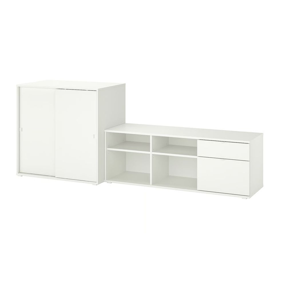 IKEA, вид спереди