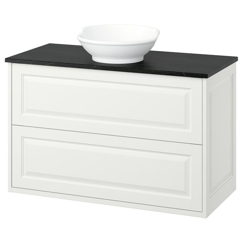 IKEA, вид спереди