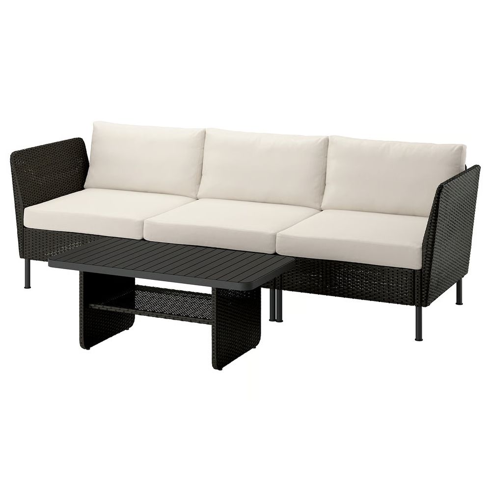 IKEA, вид спереди