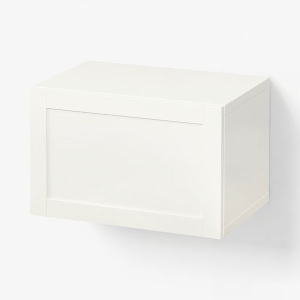 IKEA, вид спереди