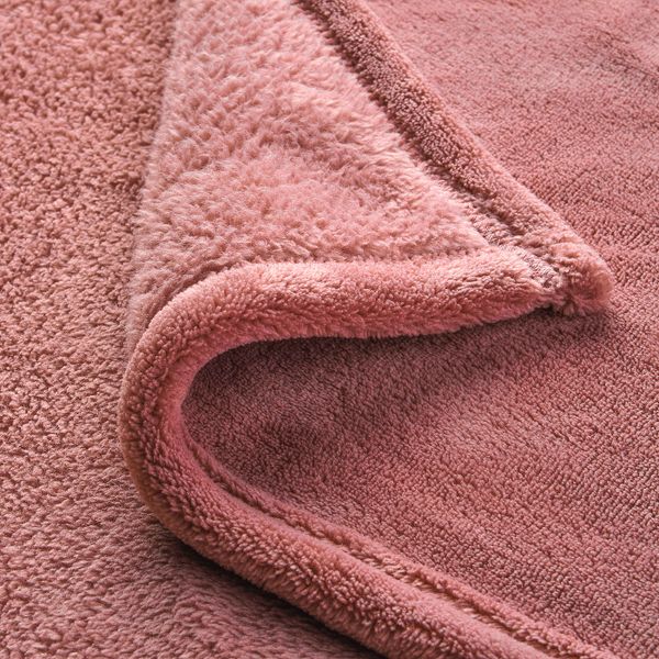 Покрывало, темно-розовый 150x250 см IKEA TRATTVIVA ТРАТТВИВА 204.421.82 - схема-чертеж с размерами