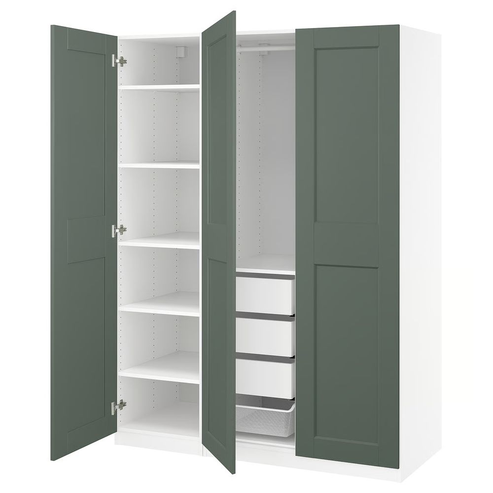 IKEA, вид спереди