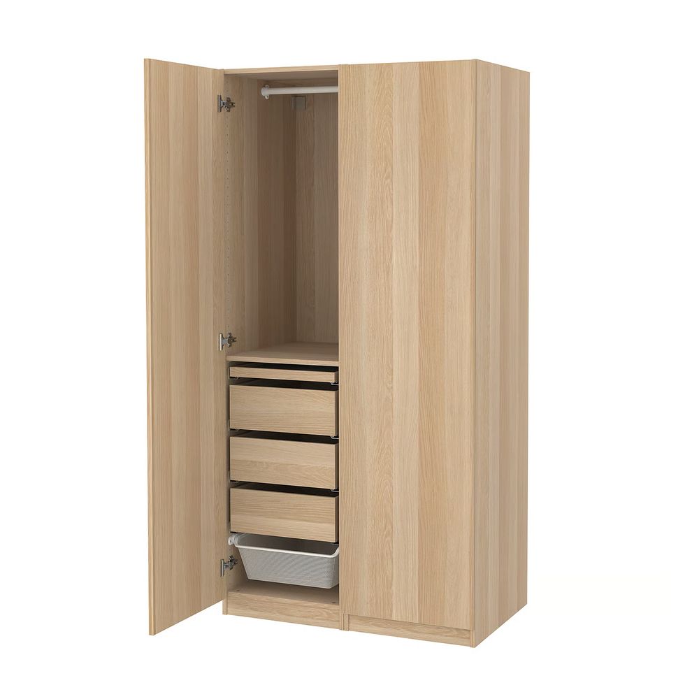 IKEA, вид спереди