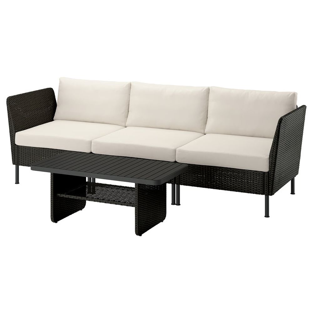 IKEA, вид спереди