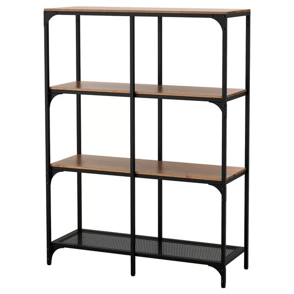 IKEA, вид спереди