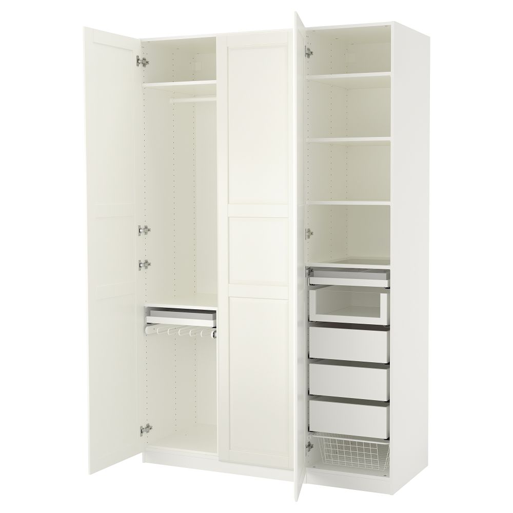 IKEA, вид спереди
