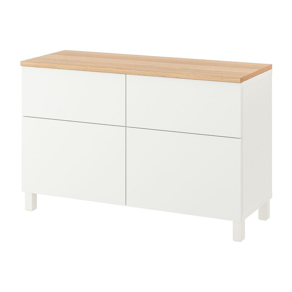 IKEA, вид спереди
