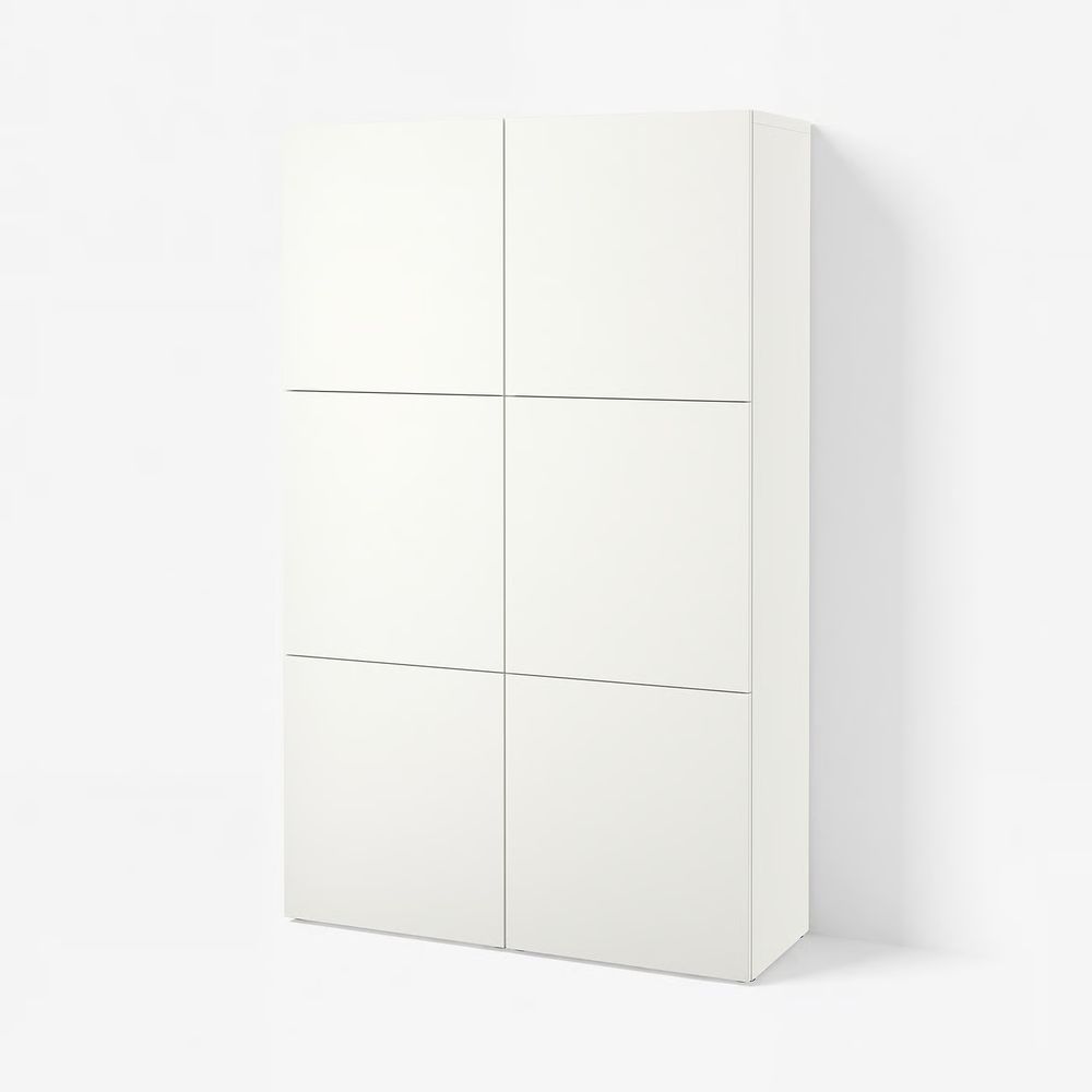 IKEA, вид спереди