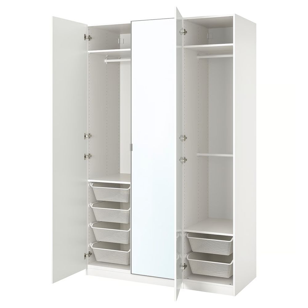 IKEA, вид спереди